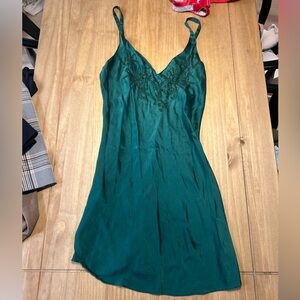 Vintage 100% SILK** Victorias Secret